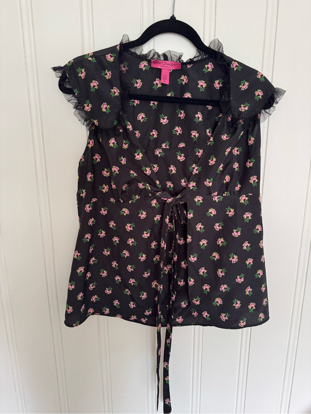 Betsey Johnson Black Floral Tie-Front Ruffle-Sleeve Blouse